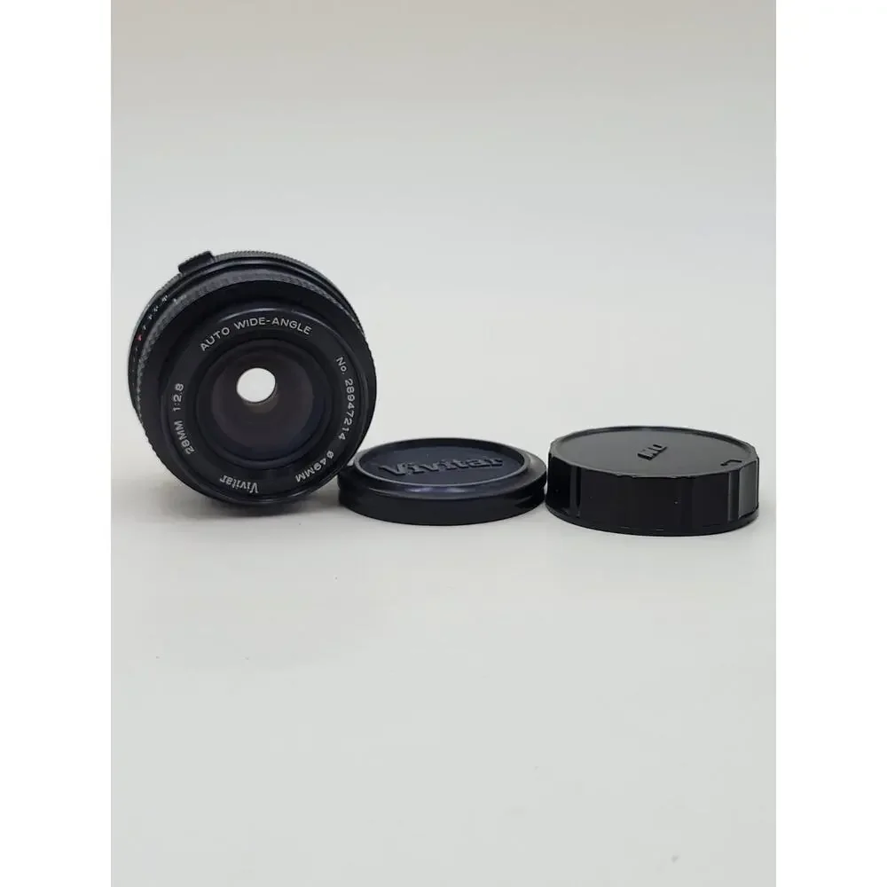 Vivitar 28mm f/2.8 Auto Wide-Angle Manual Focus Lens 28947214 w/ Caps Pouch